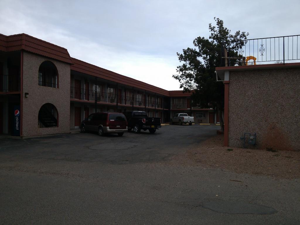 High Chaparral Inn Rocky Ford Eksteriør bilde
