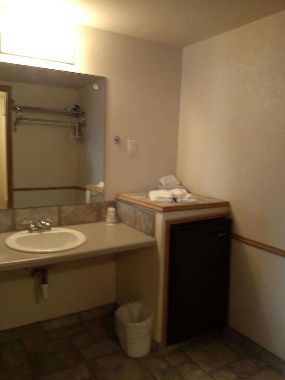 High Chaparral Inn Rocky Ford Rom bilde
